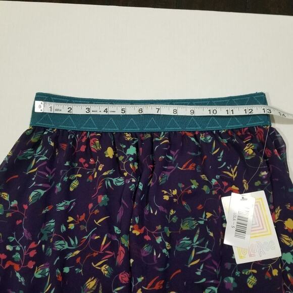 Lularoe skirt size small NWT - Picture 3 of 6